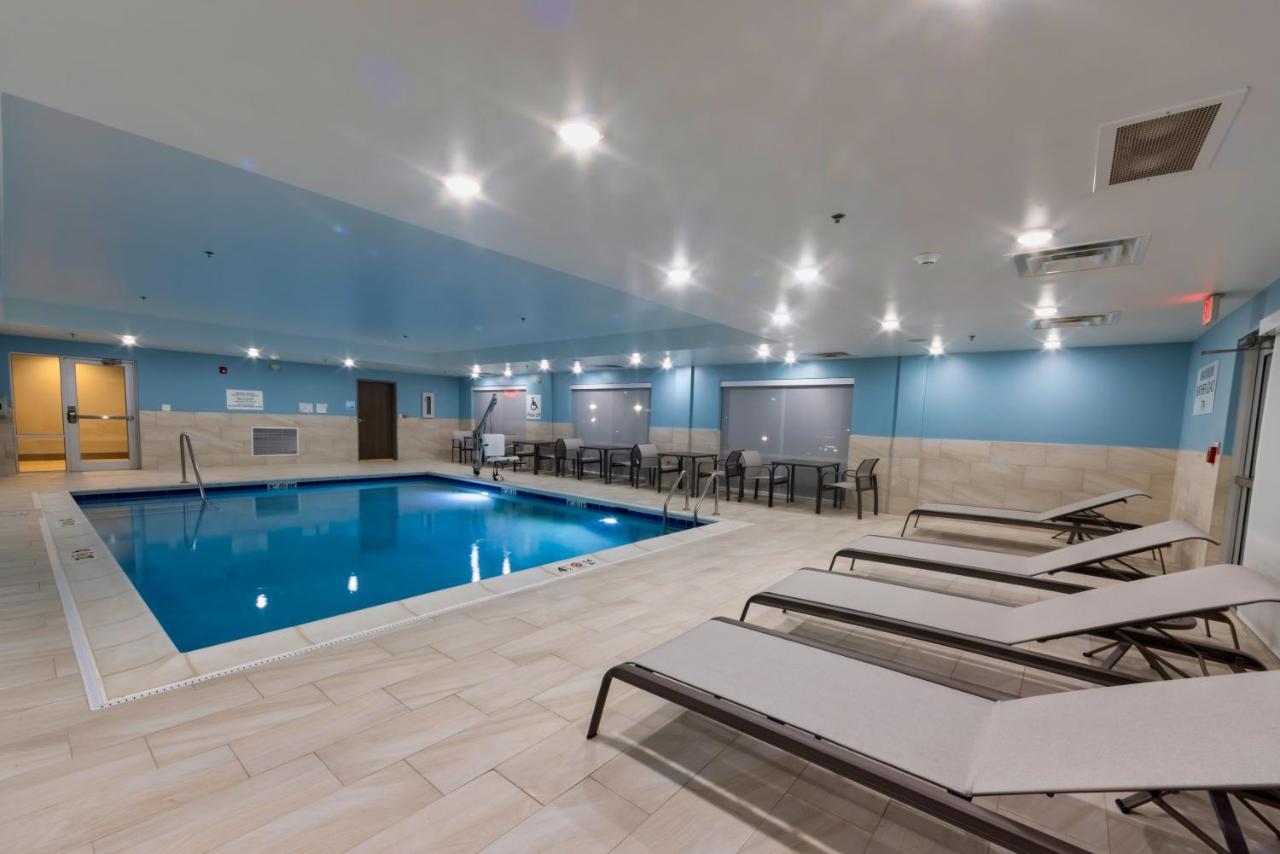 Holiday Inn Express & Suites - Harrisonburg University Area By Ihg Bagian luar foto