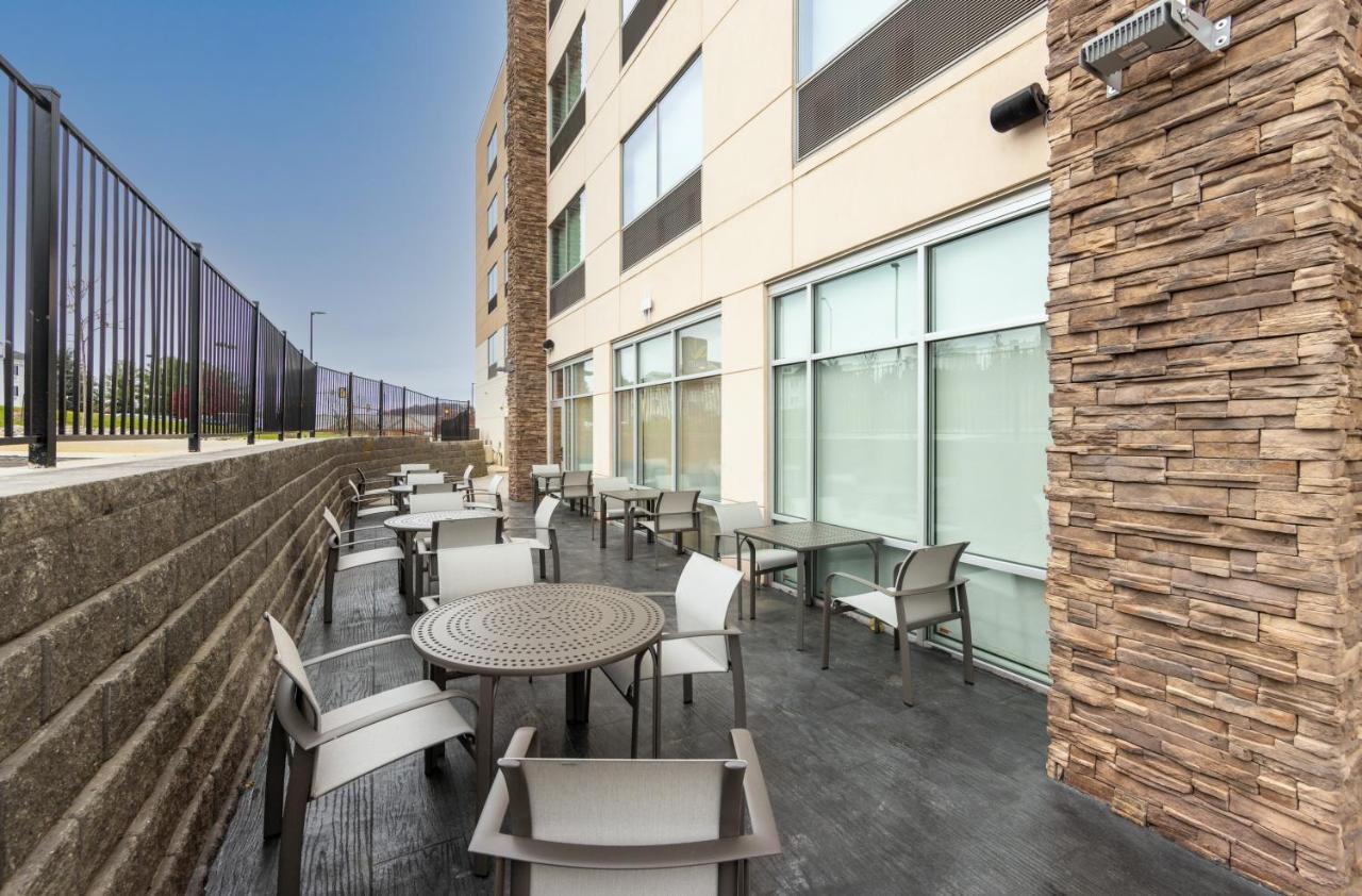 Holiday Inn Express & Suites - Harrisonburg University Area By Ihg Bagian luar foto