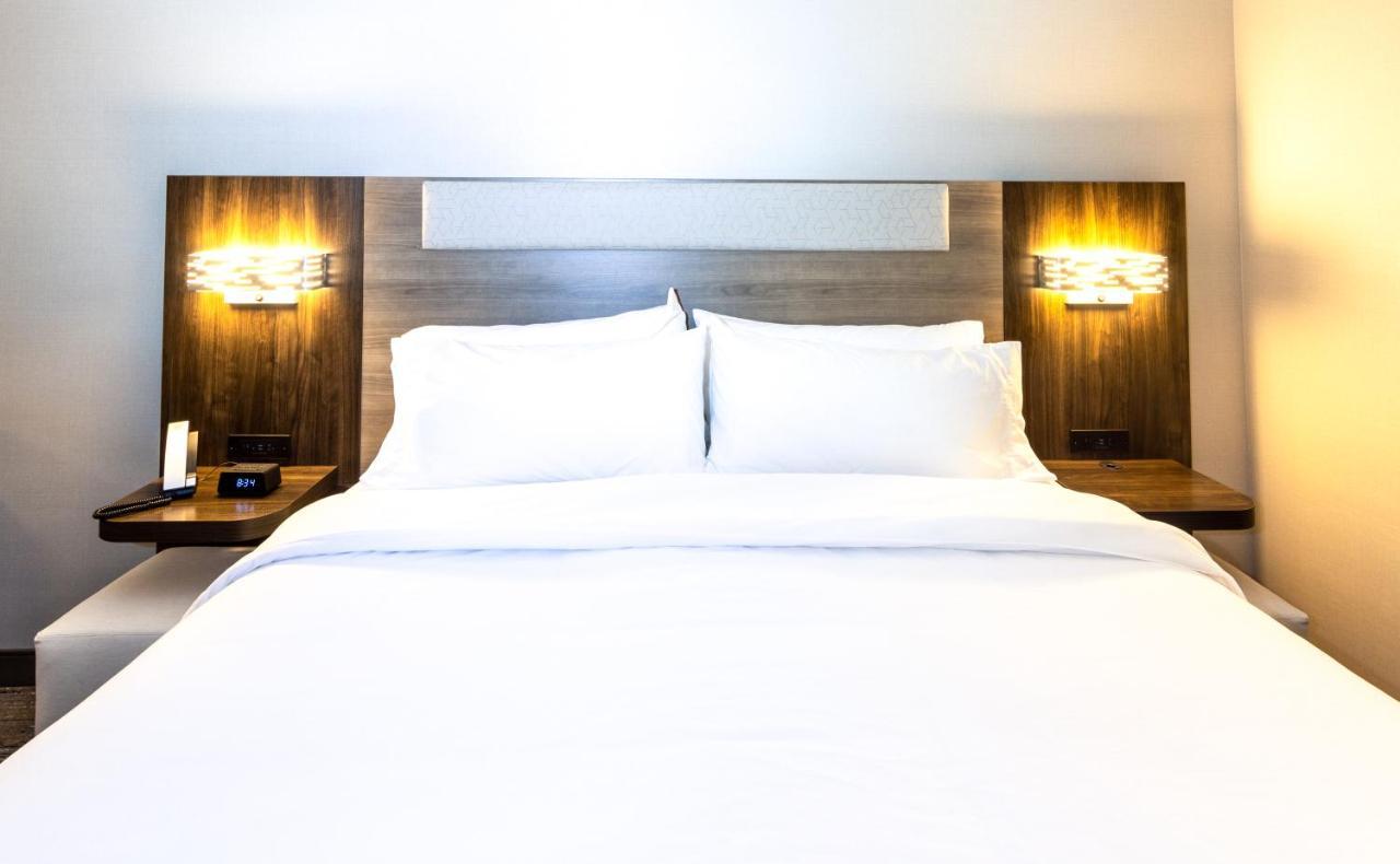 Holiday Inn Express & Suites - Harrisonburg University Area By Ihg Bagian luar foto